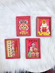 Magnet Trang Trí Tủ Lạnh Vuông Ông Thần Tài & Lân & Mèo Thần Tài Tết (4 Mẫu)