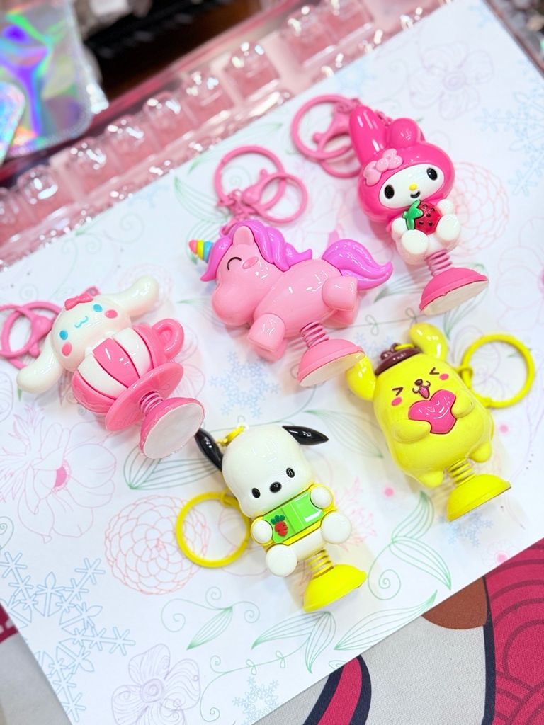 MÓC KHÓA LÒ XO NHÚN KUTE