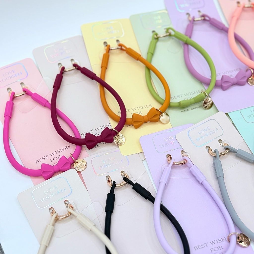 DÂY NƠ Silicone CHỐNG BẨN kèm charm