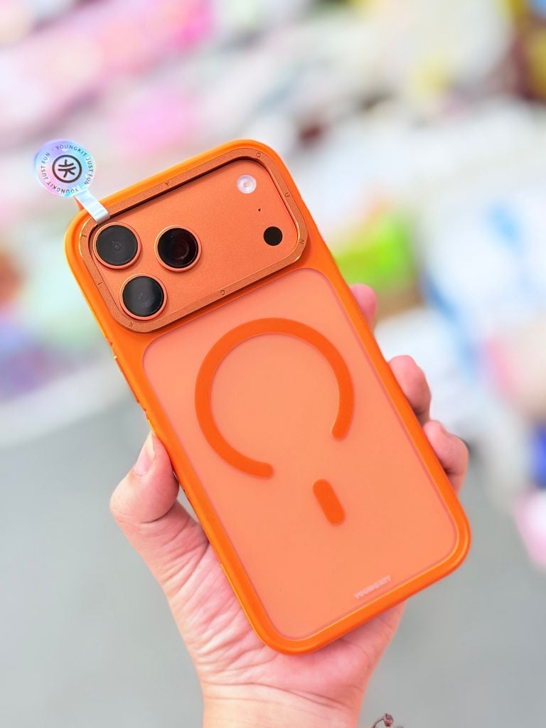 Case Ốp điện thoại iPhone YoungKit Chính hãng Trong - Nhám Magsafe iPhone 17Promax