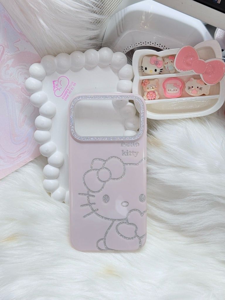 Case Ốp điện thoại iPhone Hello Kitty Hồng Nhạt Viền Camera Bling Bling iPhone 17/Pro/Promax