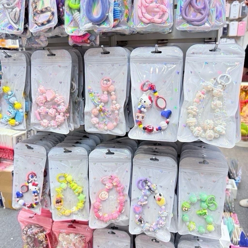 Dây đeo điện thoại dài charm Kute ( dây dài các loại)
