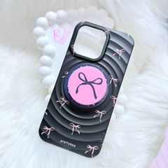 Case Ốp điện thoại iPhone Prettybow Nơ Hồng Nền Đen Pastel Magsafe iPhone 17/16/15/14/13/12/Pro/Promax