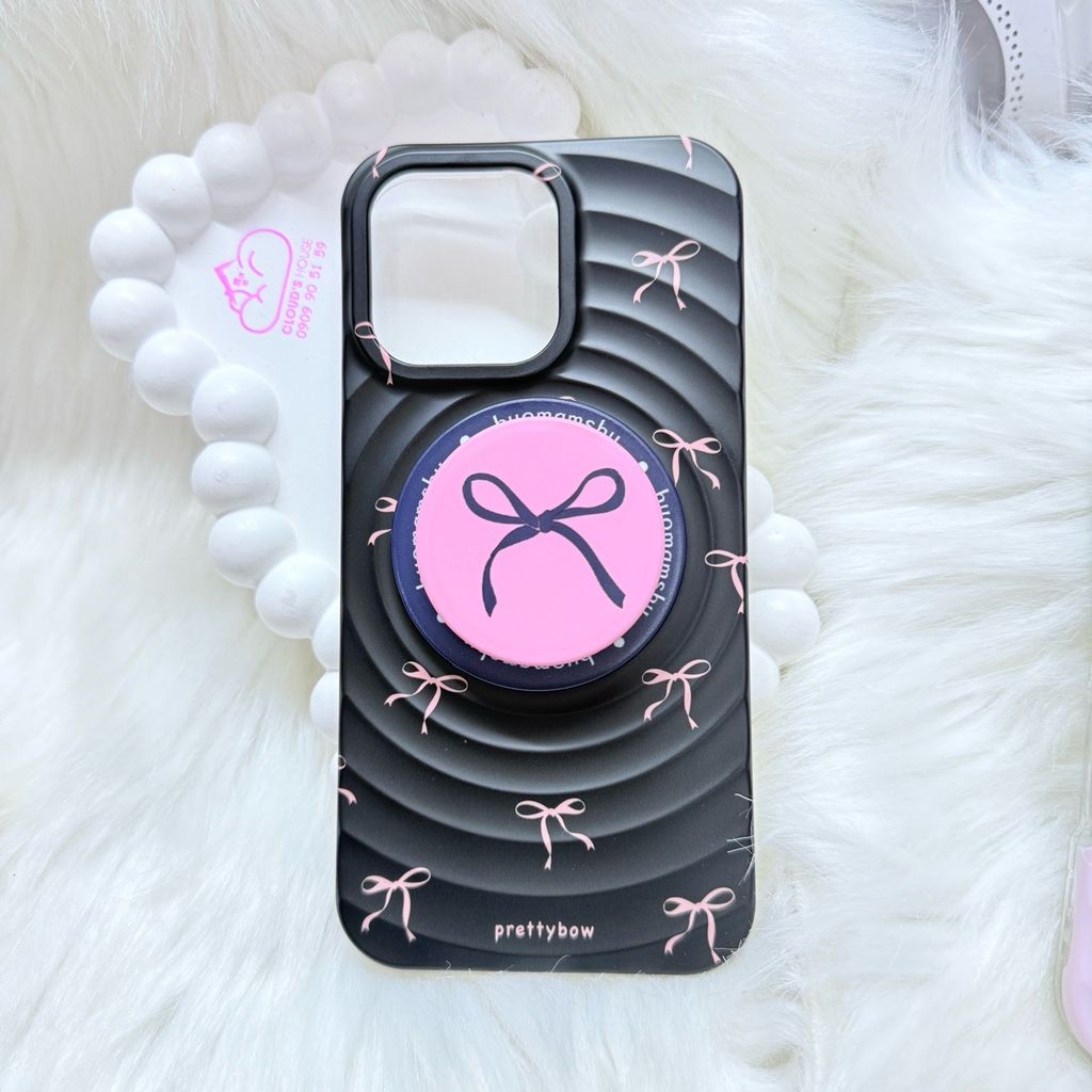 Case Ốp điện thoại iPhone Prettybow Nơ Hồng Nền Đen Pastel Magsafe iPhone 17/16/15/14/13/12/Pro/Promax
