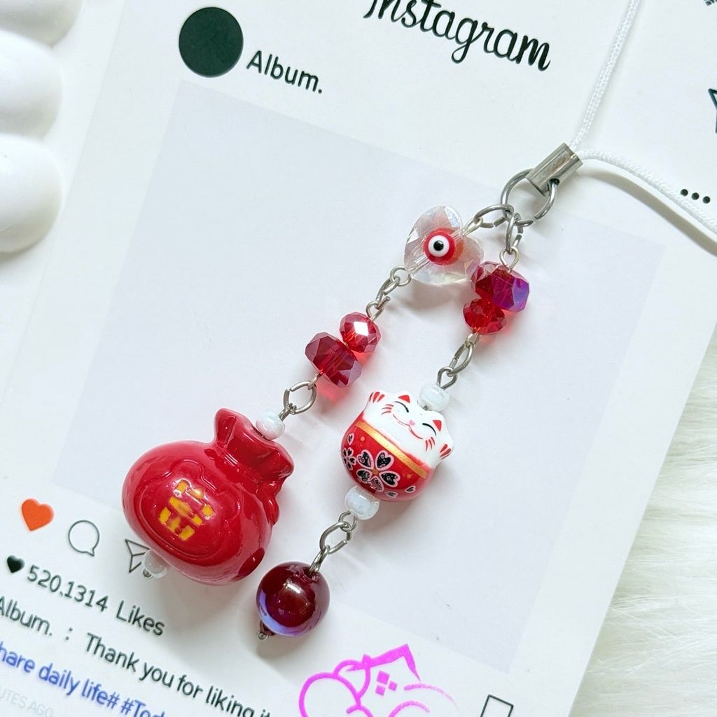 Móc Treo Mèo Đỏ May Mắn