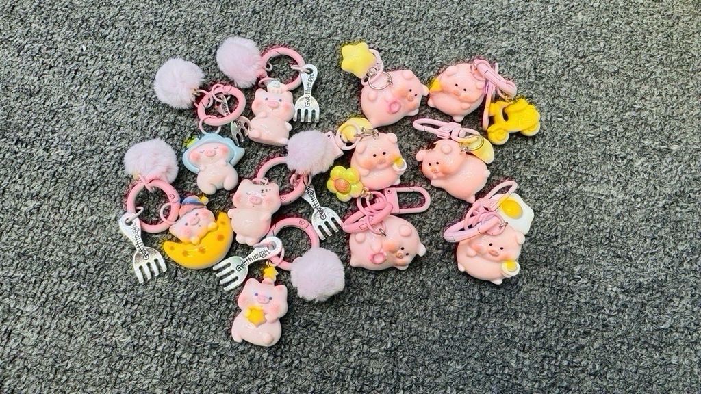 Móc treo điện thoại mini Nhà Heo Các Mẫu cute dễ thương