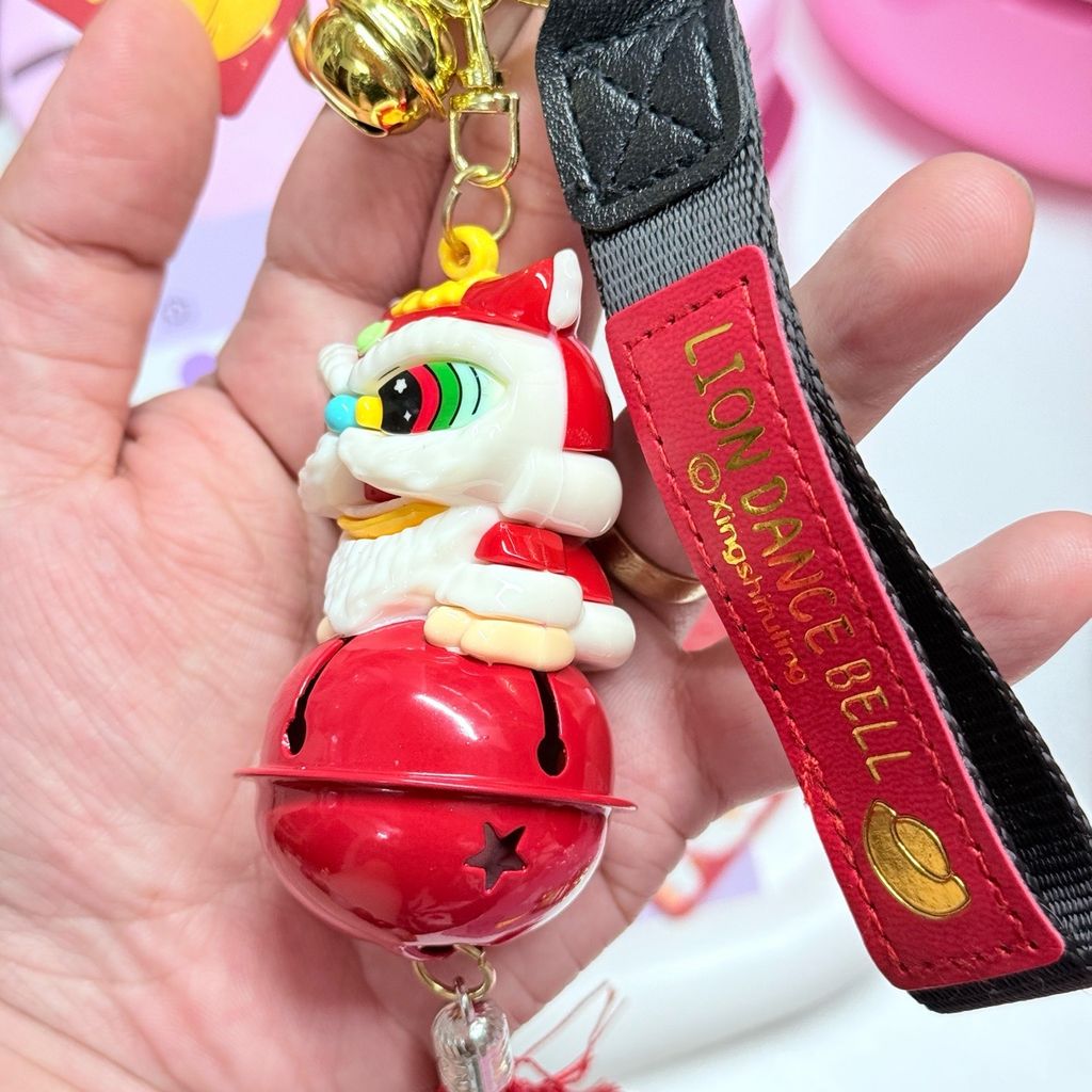 Móc Khóa Ông Lân Ôm Chuông Lớn Đỏ Tết