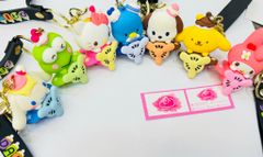 Móc Khóa Sanrio Lái Máy Bay