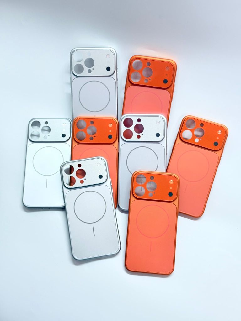 Case Ốp Điện thoại iPhone Nhám Màu Bạc Basic Bảo Vệ Camera Magsafe Basic iPhone 17/16/15Pro/Promax