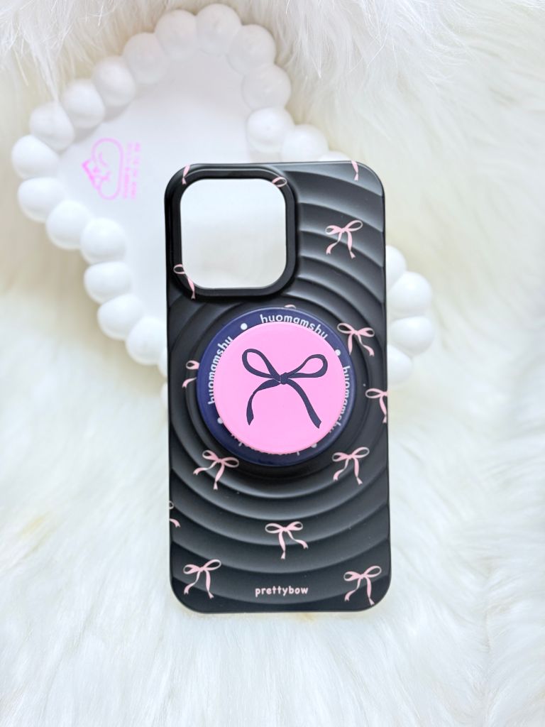 Case Ốp điện thoại iPhone Prettybow Nơ Hồng Nền Đen Pastel Magsafe iPhone 17/16/15/14/13/12/Pro/Promax