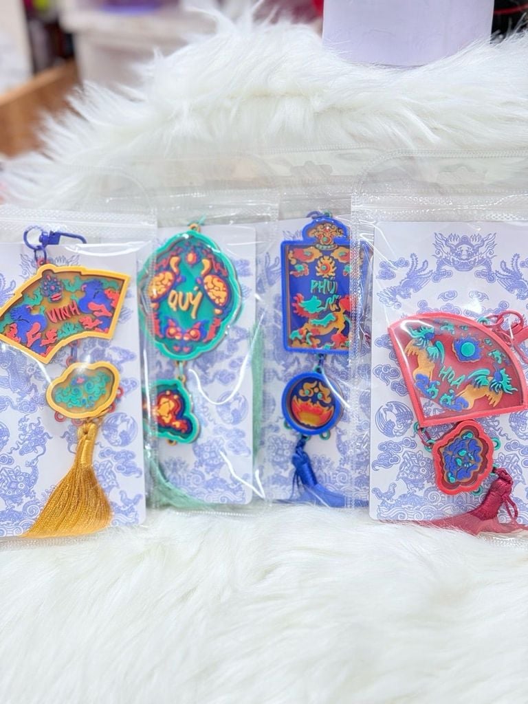 CNHN- Móc Khoá/ Móc Treo Kim Khánh Trang Trí Quà Lưu Niệm Việt Nam