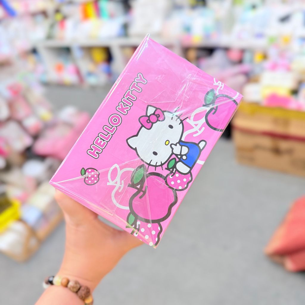 TỦ HELLO KITTY