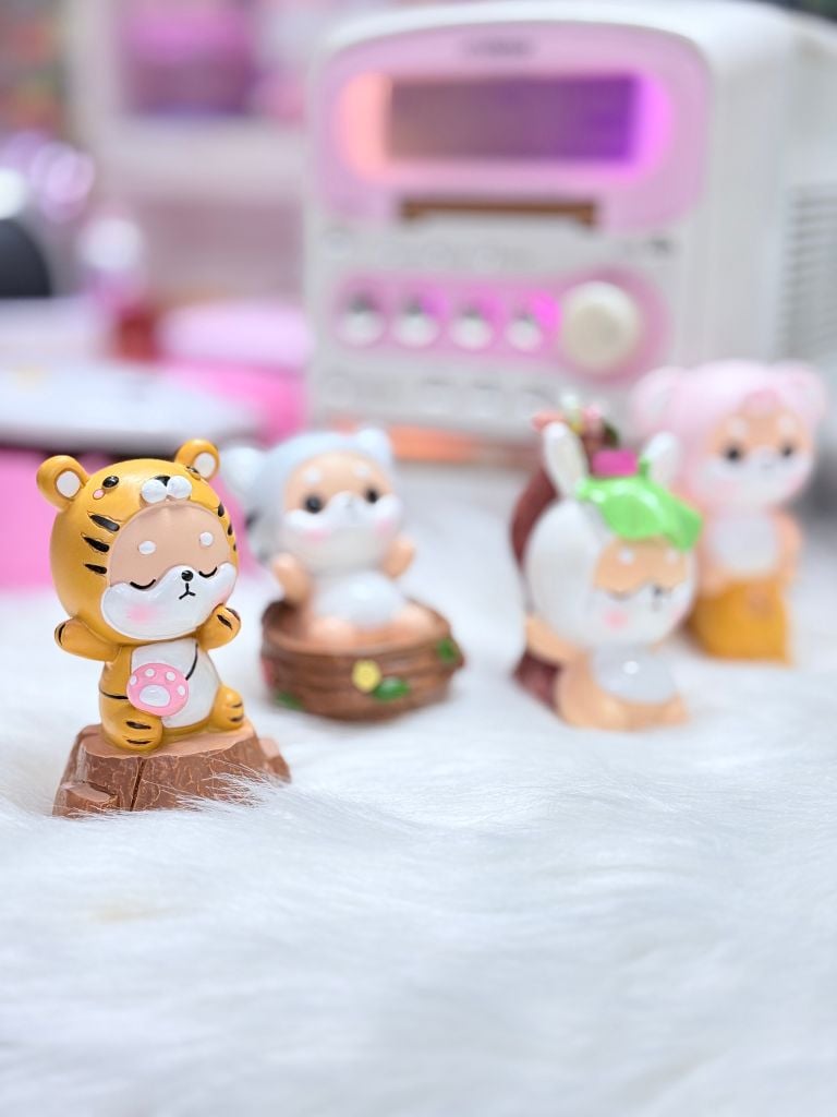 Bộ Mô Hình Shiba Inu Cute trang trí bàn làm việc để xe oto vô tri dễ thương
