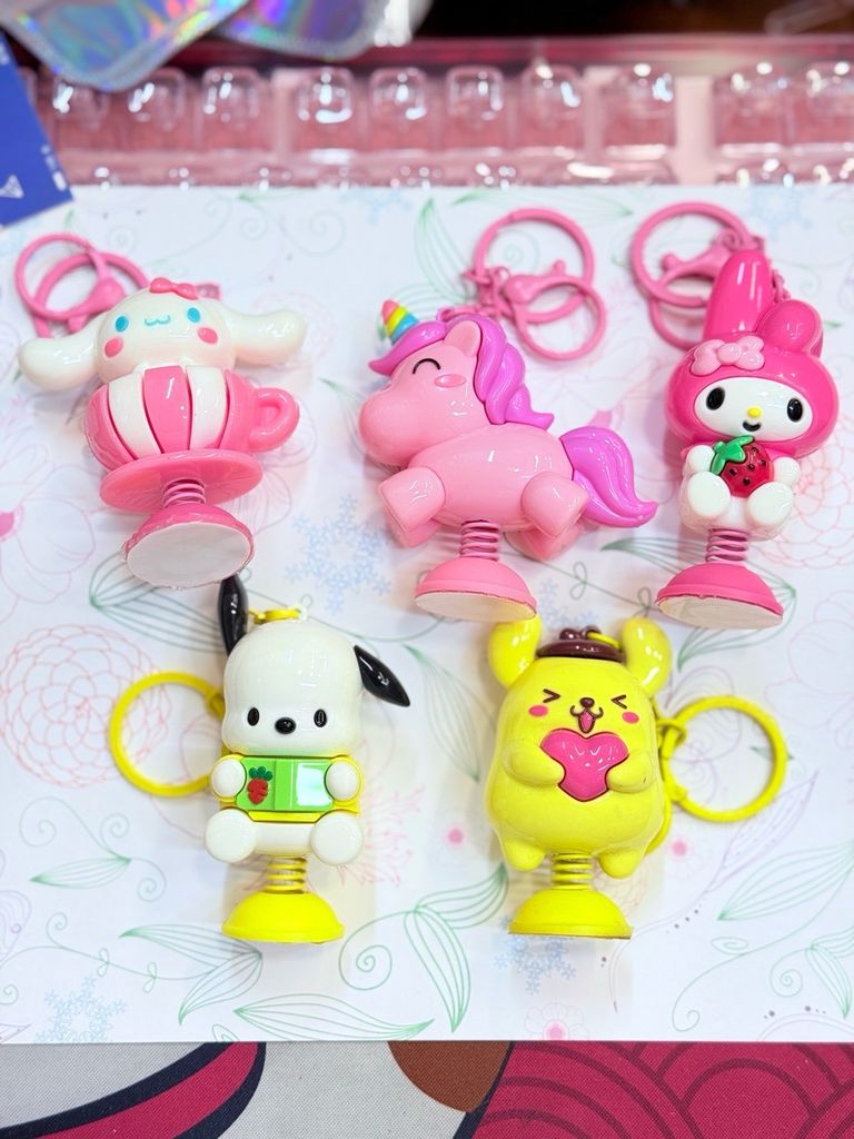 MÓC KHÓA LÒ XO NHÚN KUTE