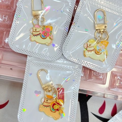 Móc Treo Ngựa kim loại Tài lộc Mini 2026