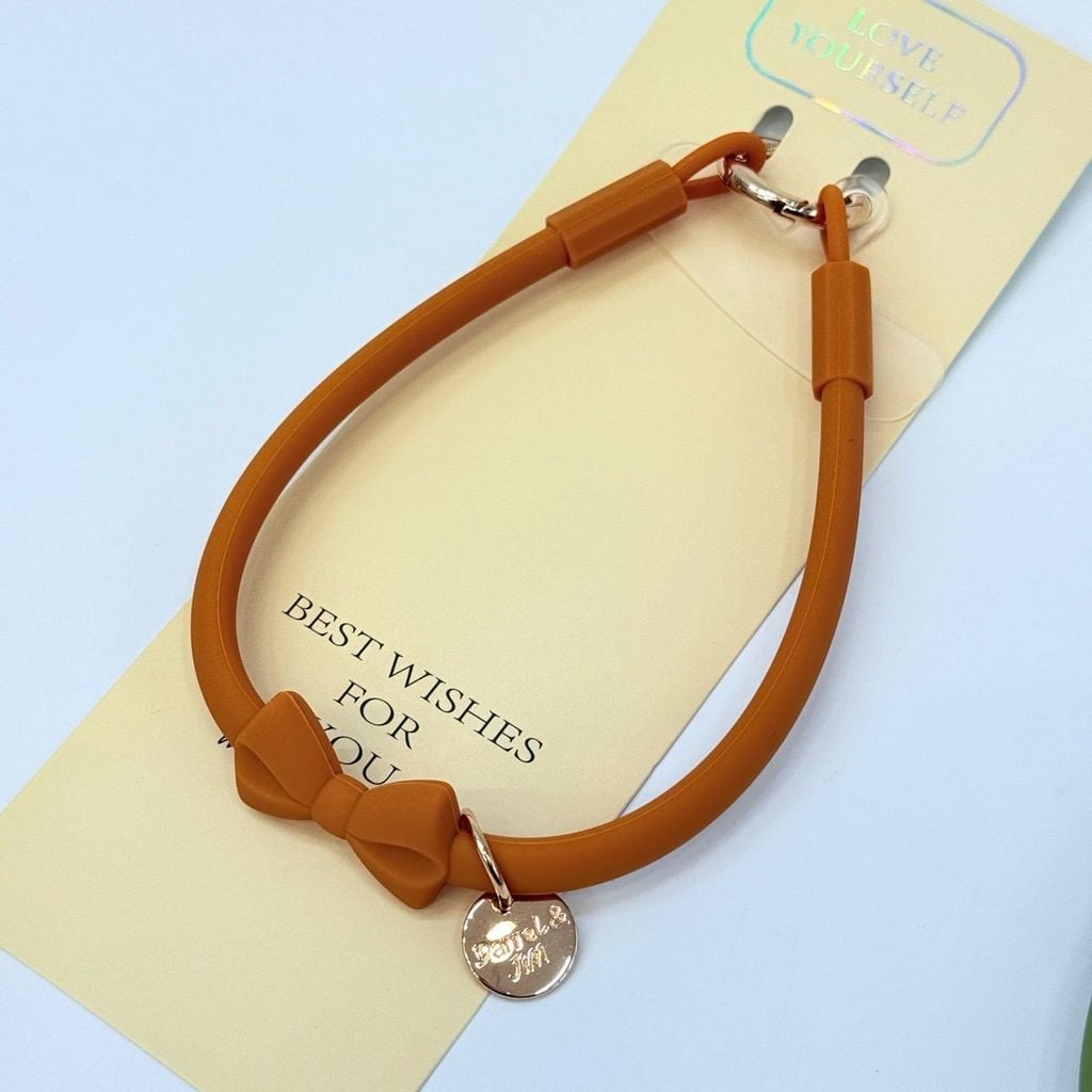 DÂY NƠ Silicone CHỐNG BẨN kèm charm