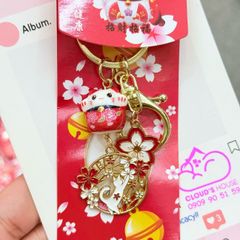 Móc Khóa Mèo Hoa Anh Đào Tết 2026