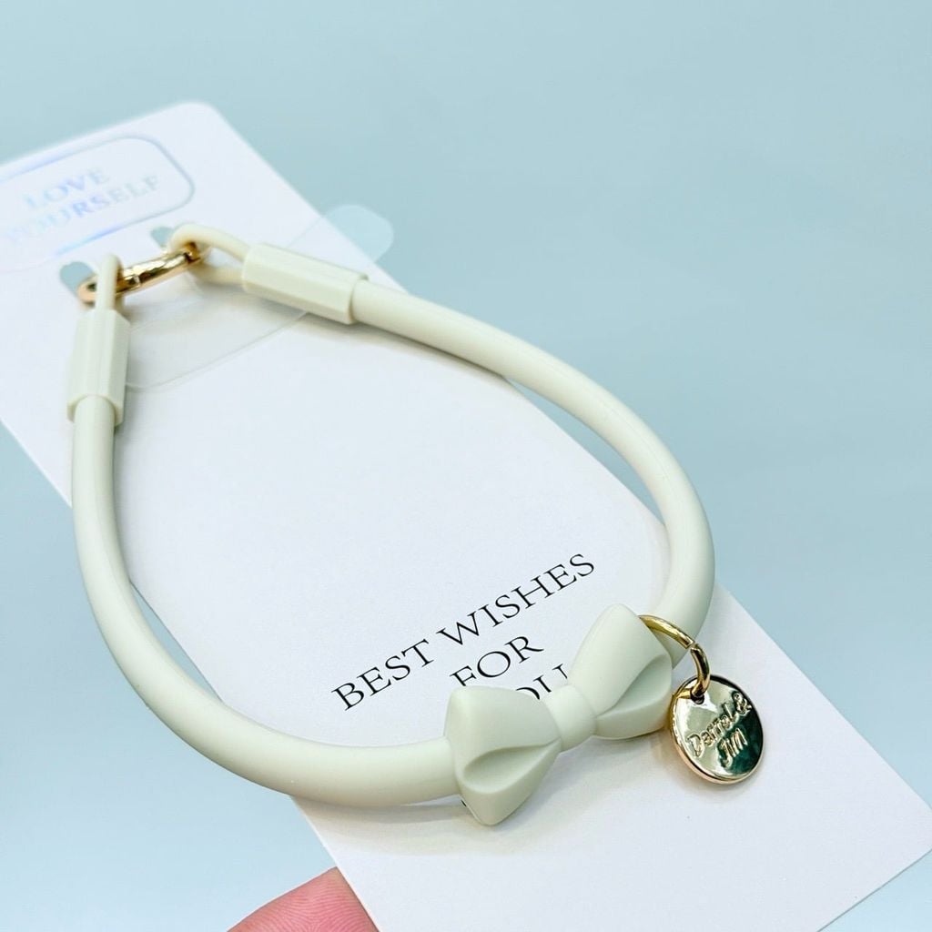 DÂY NƠ Silicone CHỐNG BẨN kèm charm