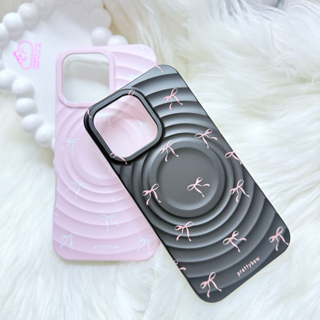 Case Ốp điện thoại iPhone Prettybow Nơ Hồng Nền Đen Pastel Magsafe iPhone 17/16/15/14/13/12/Pro/Promax