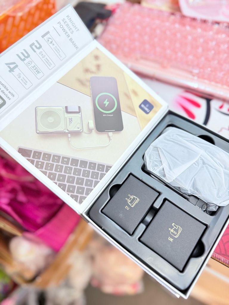 POWERBANK - SẠC DỰ PHÒNG WIWU WI-P057 POWER BANK 10000 MAH PREMIUM 35W