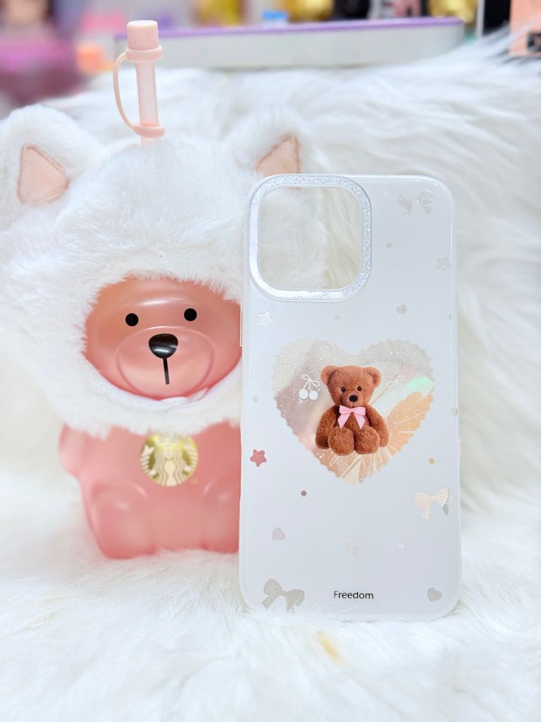 Case Ốp điện thoại iPhone Trắng Gấu Nâu Nơ Sao Cherry Freedom Có Nút Control Viền Camera Bling Bling iPhone 13/14/15/16/17Pro/Promax