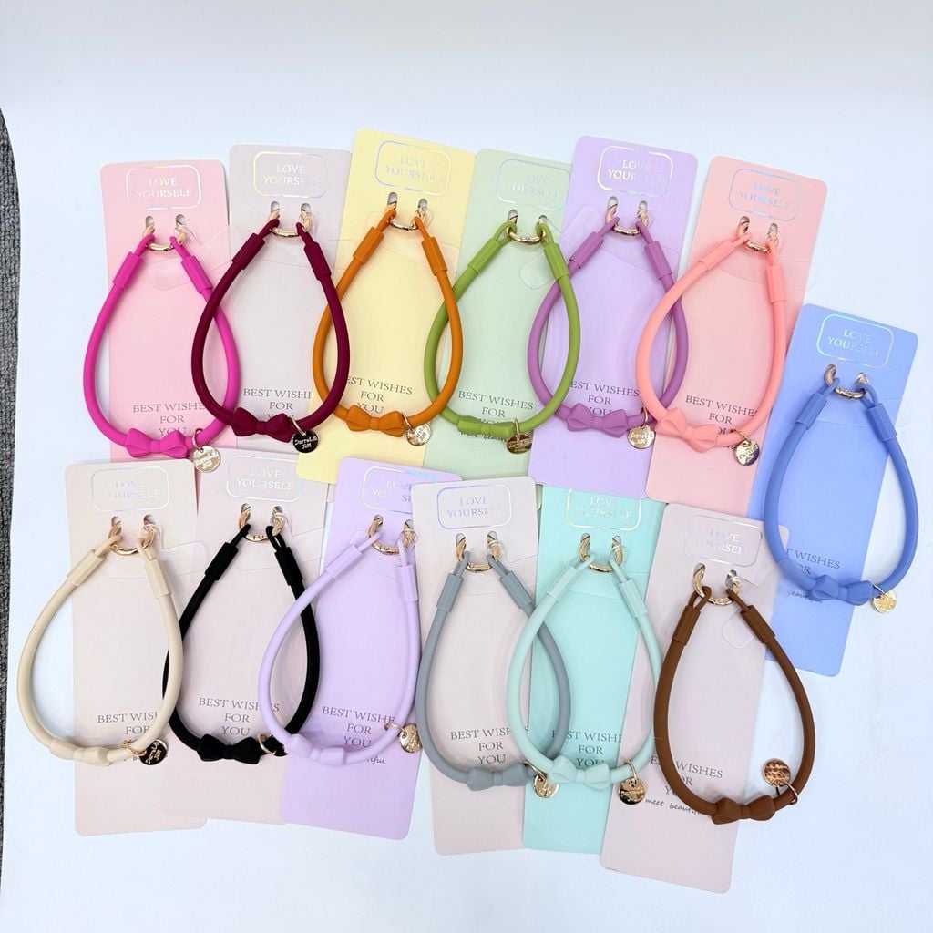 DÂY NƠ Silicone CHỐNG BẨN kèm charm
