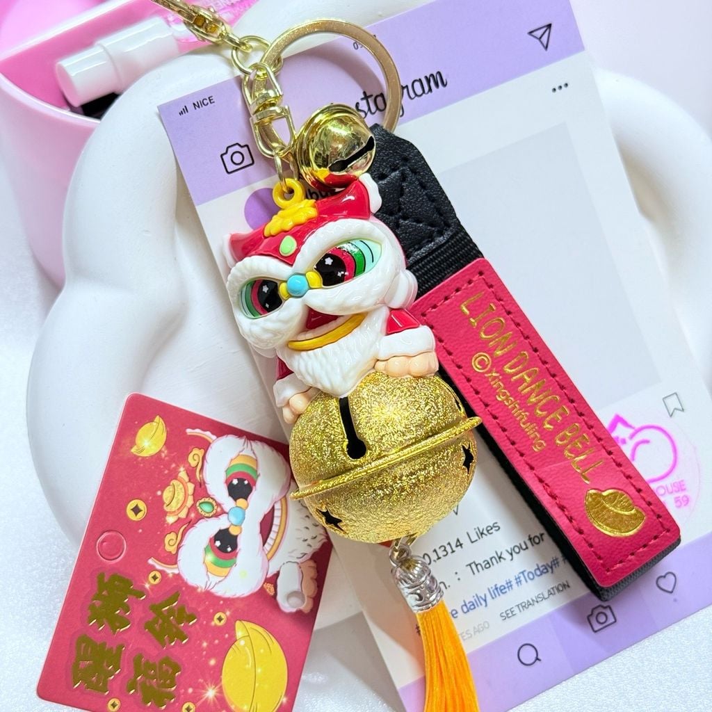 Móc Khóa Ông Lân Ôm Chuông Lớn Đỏ Tết