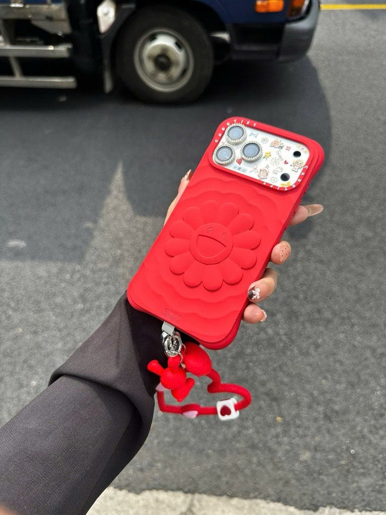 Case Ốp Điện thoại iPhone TAKASHI MURAKAMI x CASETiFY FLOWERS BLOOM Màu Đỏ Basic iPhone 17/16/15Pro/Promax