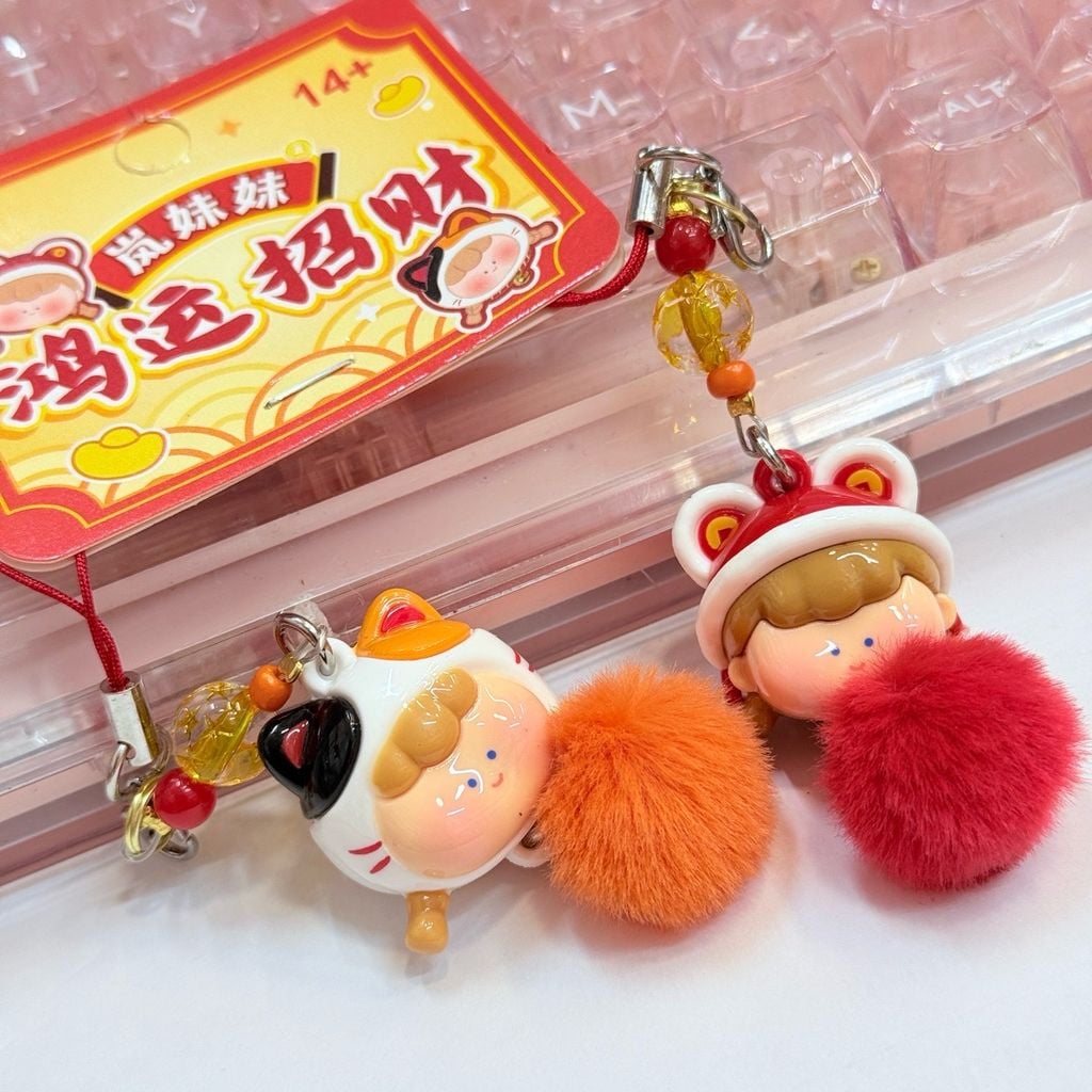 Móc Treo/ Móc Khóa Cặp Cô Gái Coslay Lông Tết 2026