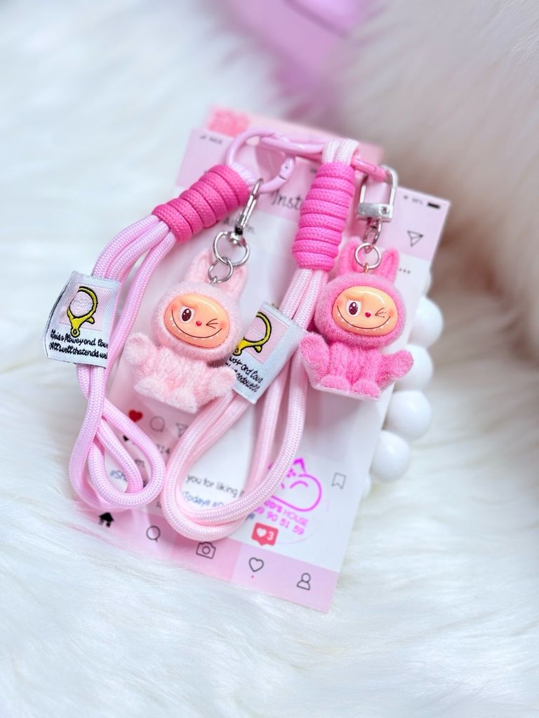 Dây đeo ngắn móc tay LABUBU chất dù giữ điện thoại màu phối trơn ( DÂY NGẮN) - kèm móc hoạt hình