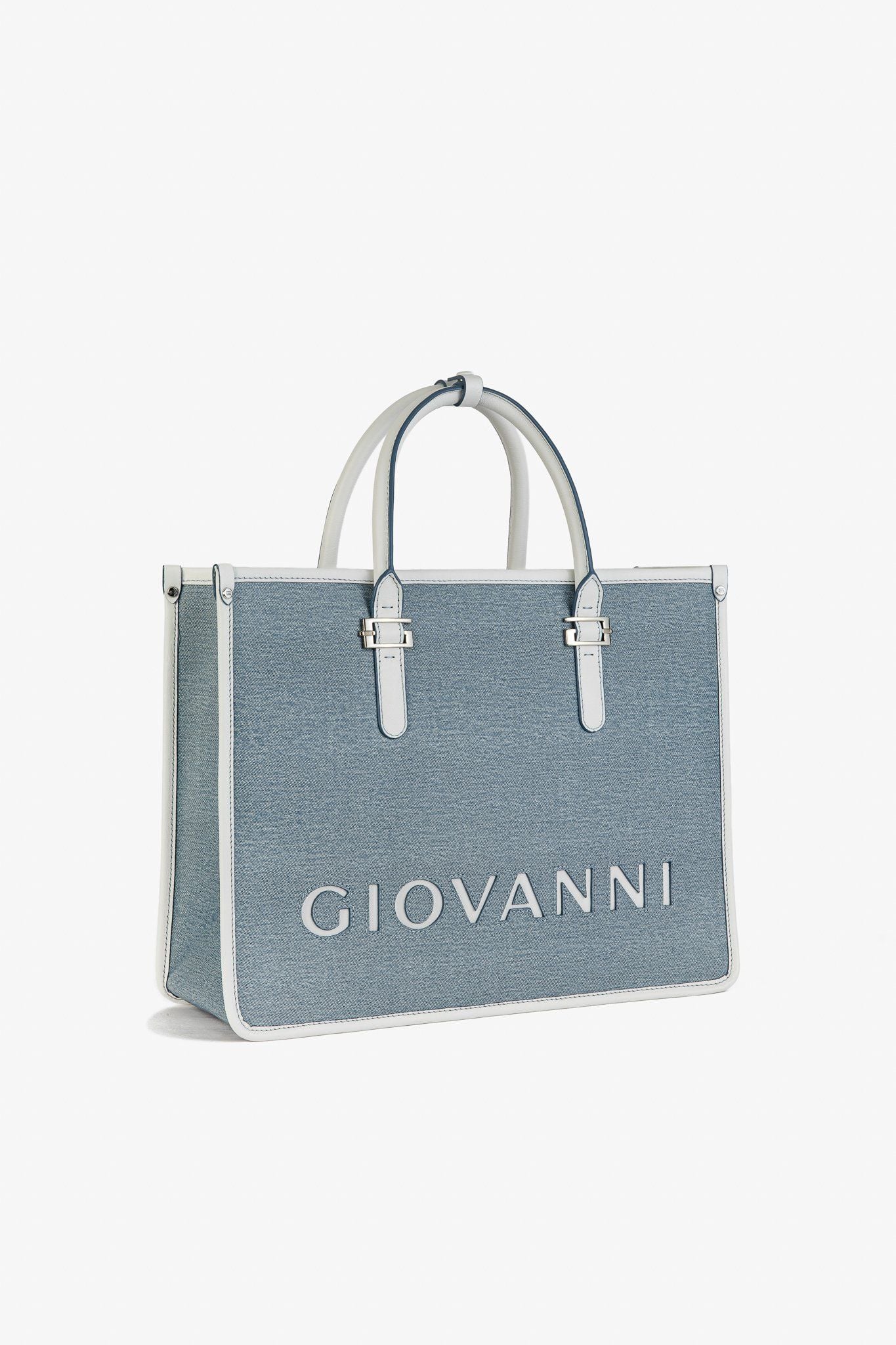 Xanh nước biển nhạt