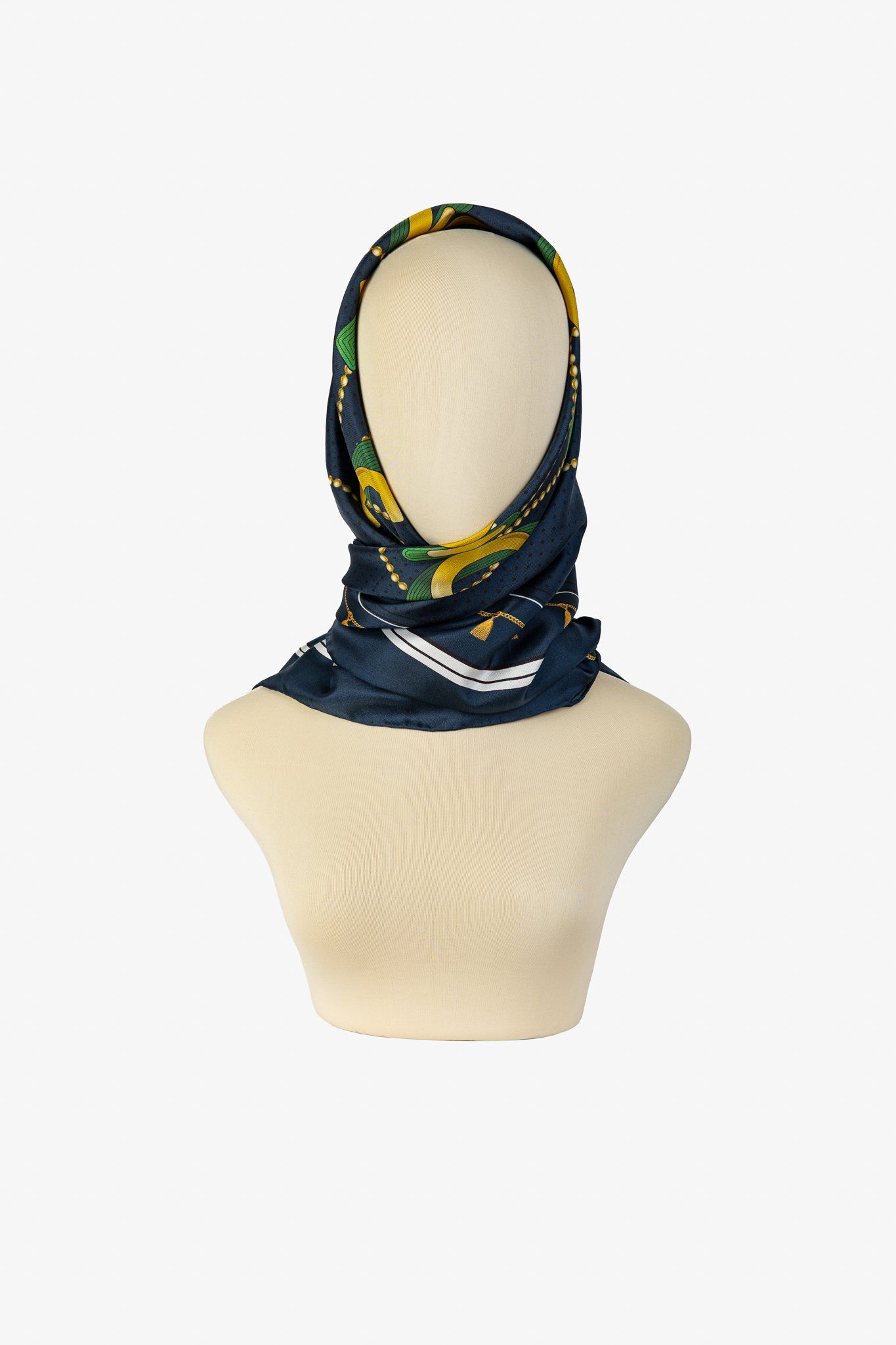 Xanh da trời đậm