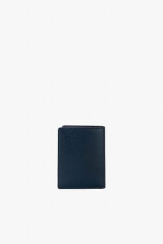 Xanh navy đậm