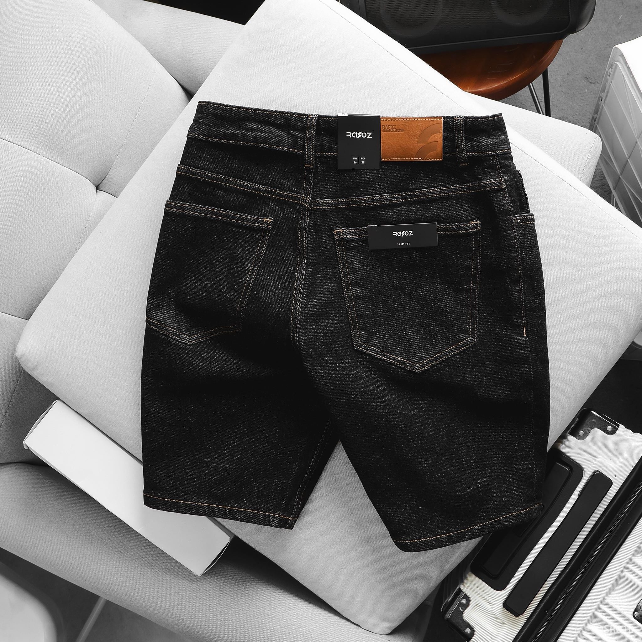  Quần short jean đen muối tiêu - 010 