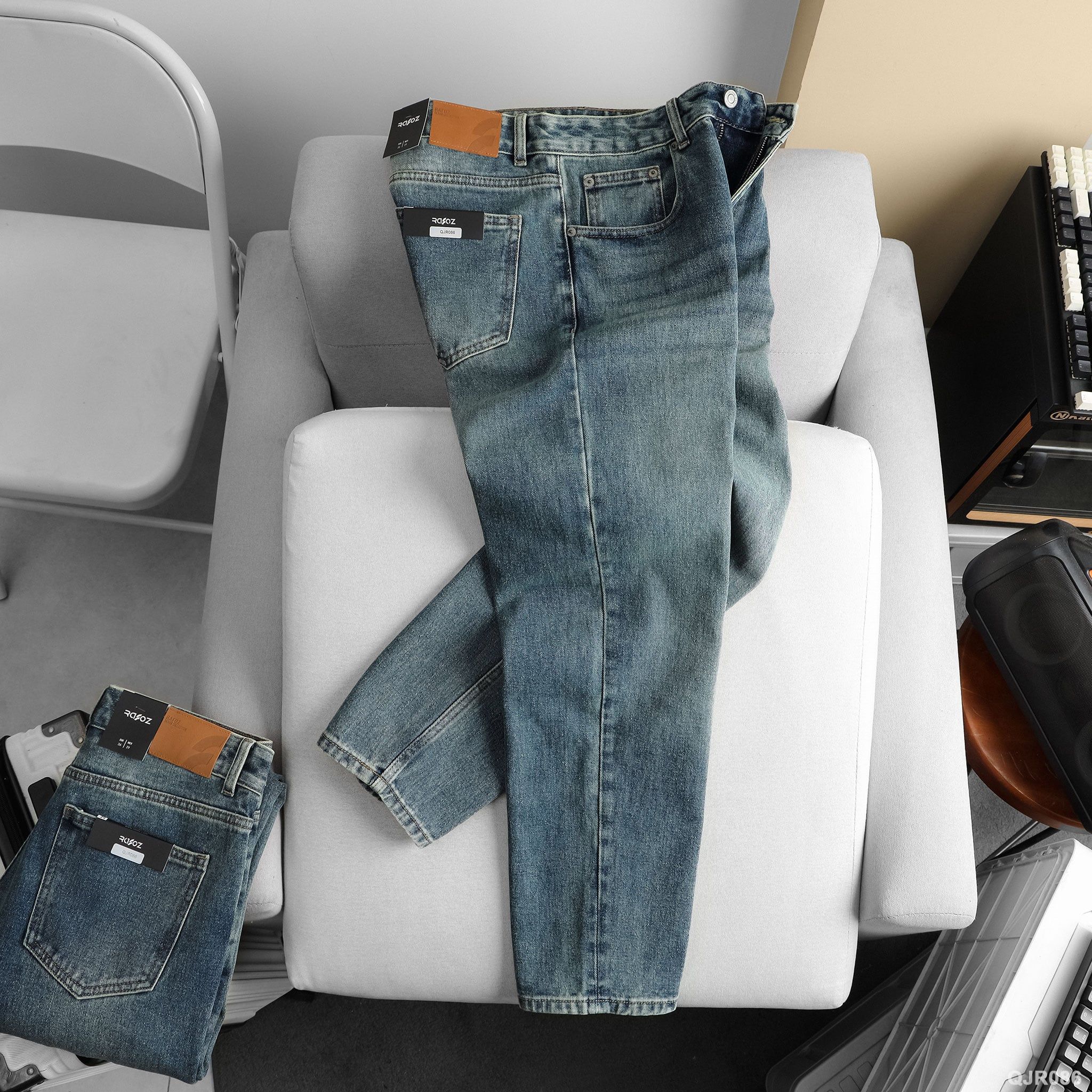  Quần jean Relaxed Xanh Wash - 086 