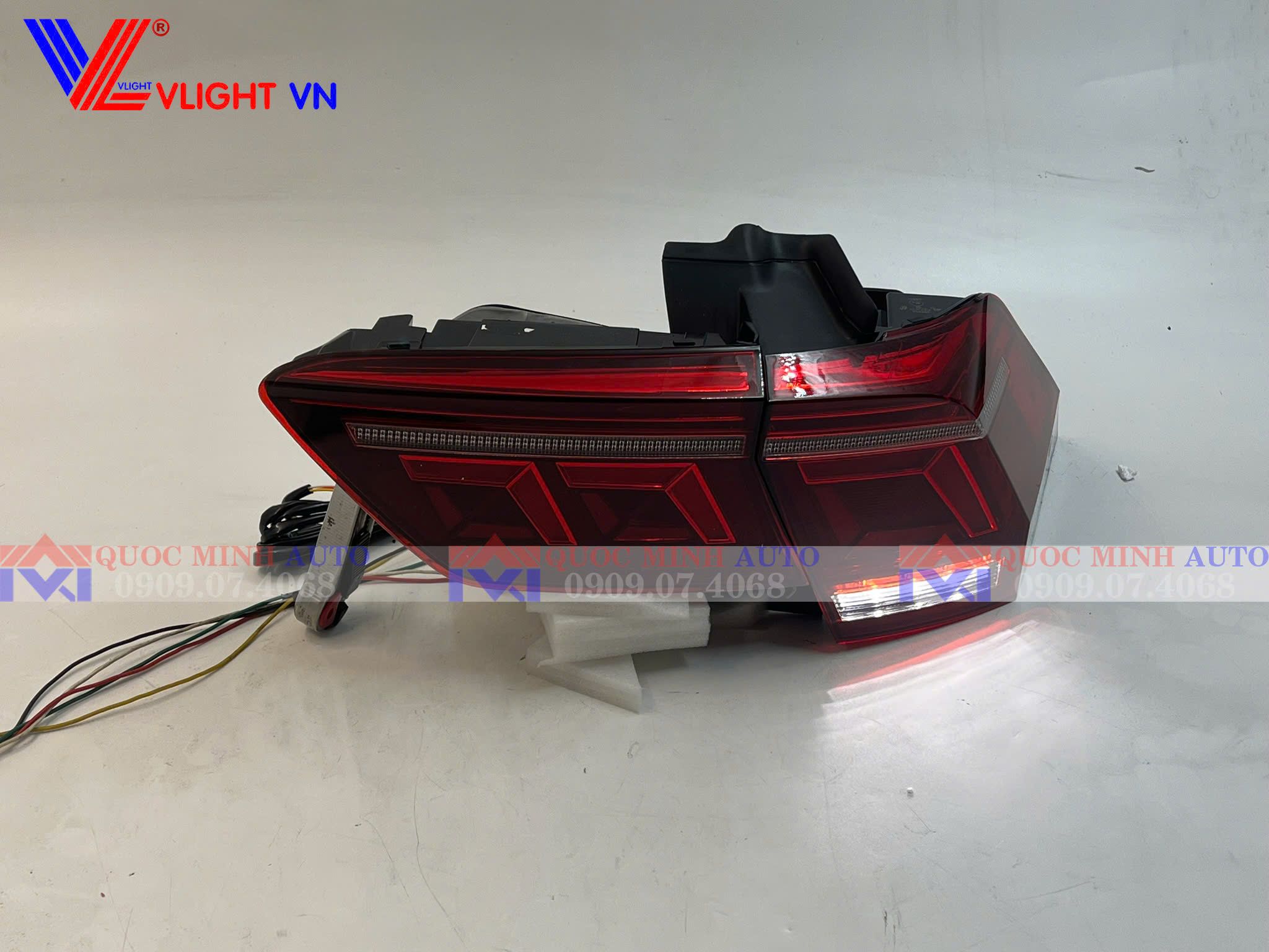  Đèn hậu Volkswagen Tiguan 