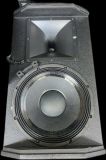  Loa toàn dải JBL KPS2 bãi sở hữu Woofer 30cm rất lý tưởng cho phòng Karaoke cao cấp. 