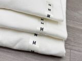  Áo UNIQLO trắng tay cổ viền G1T1 