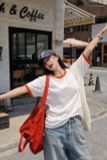  Áo UNIQLO trắng tay cổ viền G1T1 