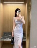  Đầm lụa URBAN OUTFITTER dáng dài 