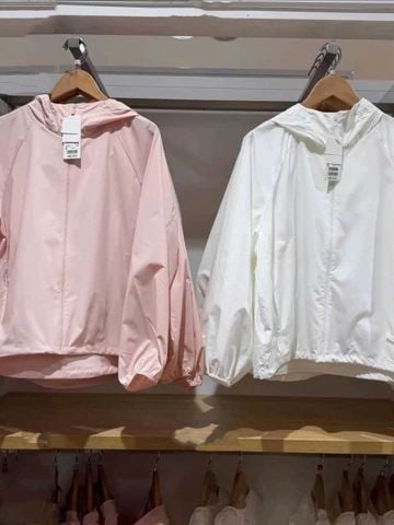  Áo gió UNIQLO 3 màu 0830185 G5T4 