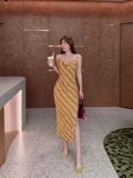  Đầm lụa URBAN OUTFITTER dáng dài 