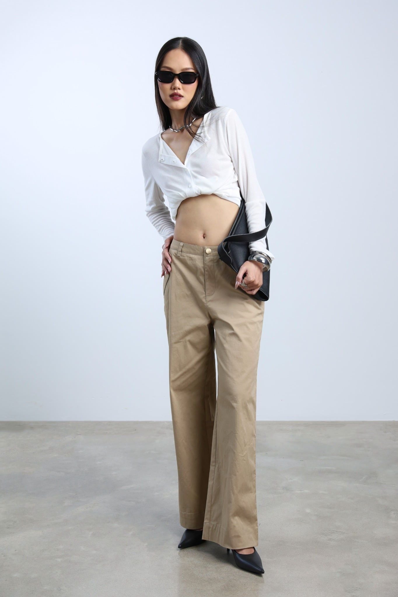 Quần Kaki Ống Rộng 19112163