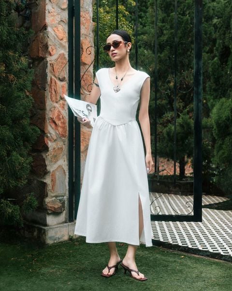 đầm thun kiểu phối dù màu trắng