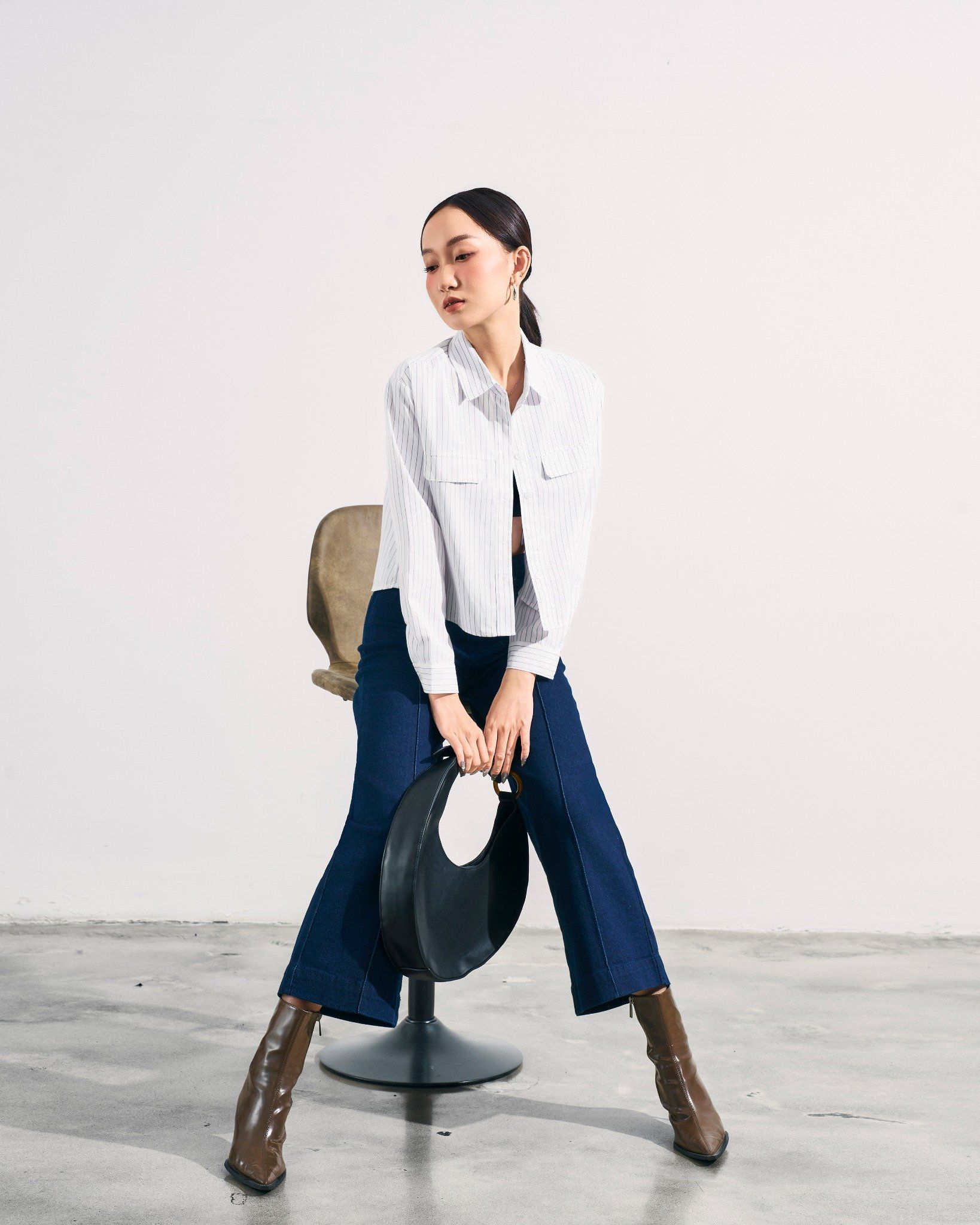 Sơ Mi Sọc Croptop Tay Dài 10611950