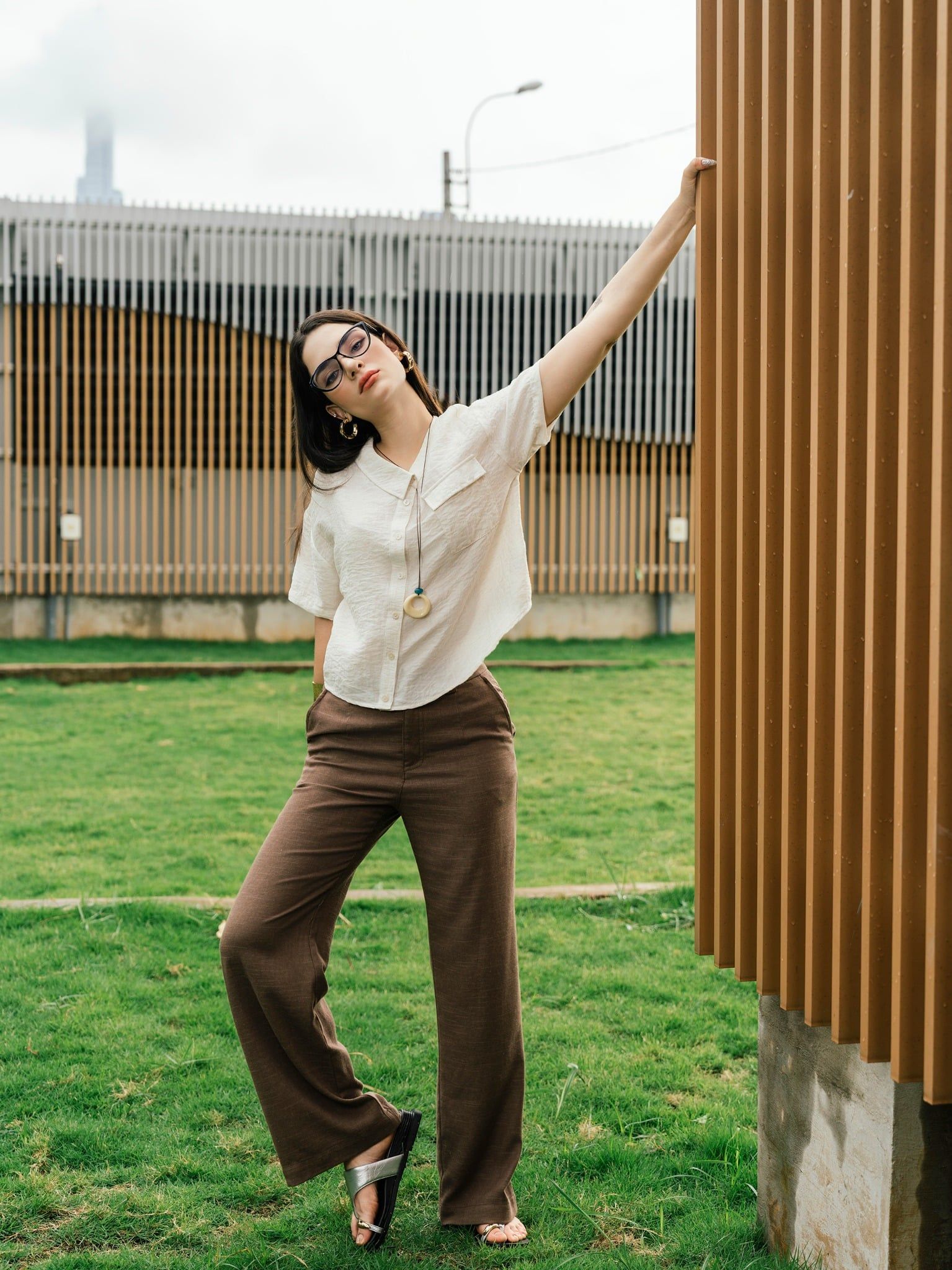 Quần Ống Suông 19011977