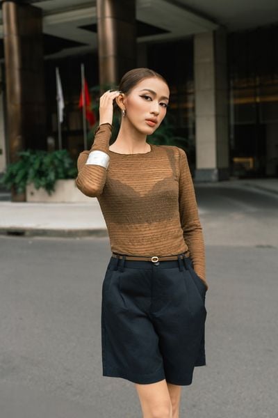 Áo thun lưới tay dài màu nâu