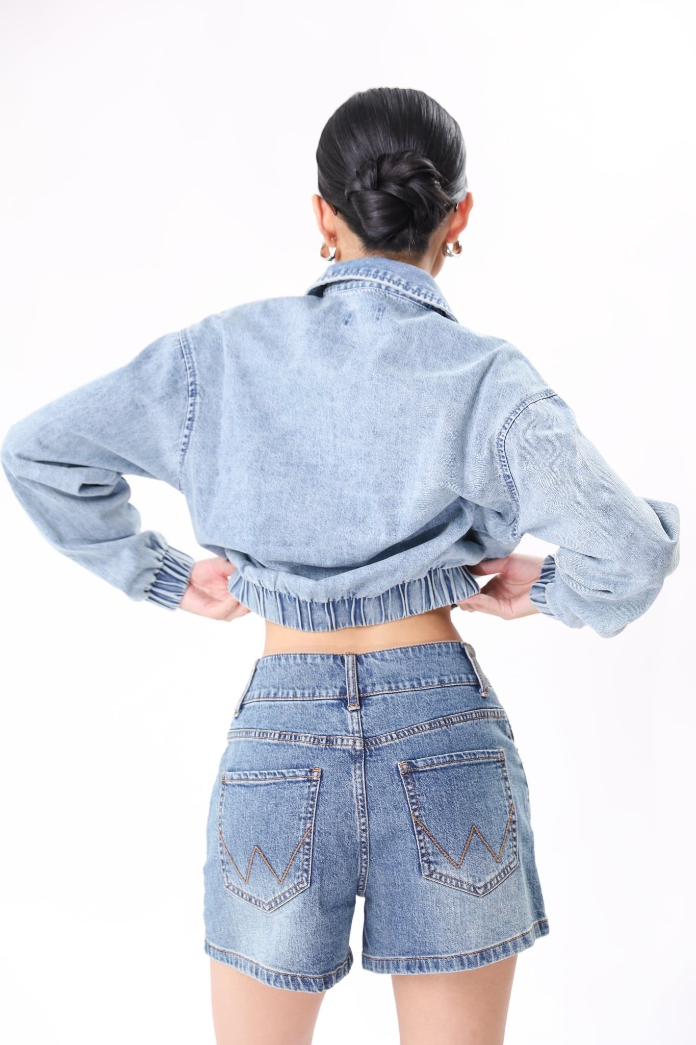 Quần Short Jean 15012346