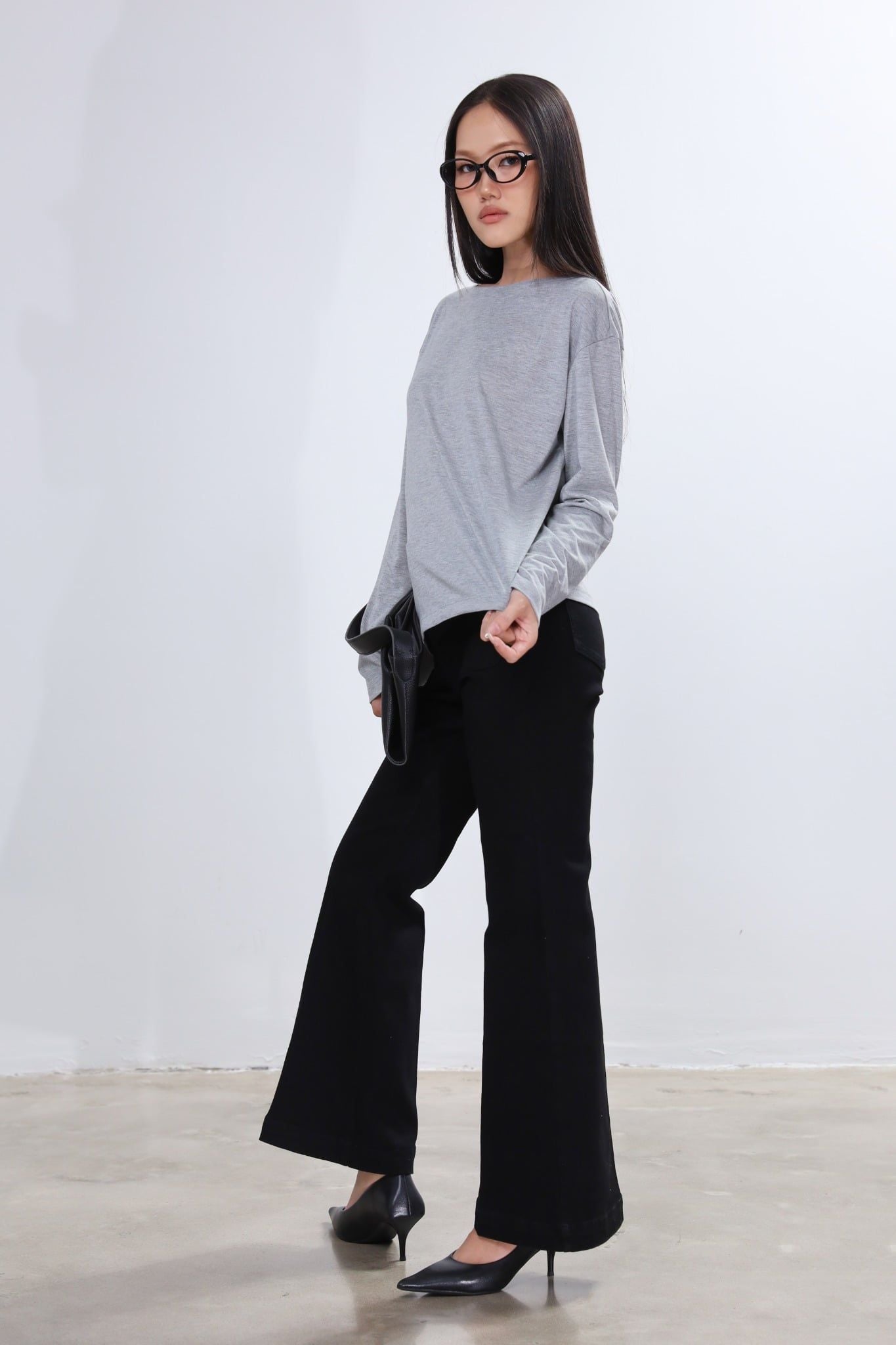 Quần Jean Ống Loe 11112279