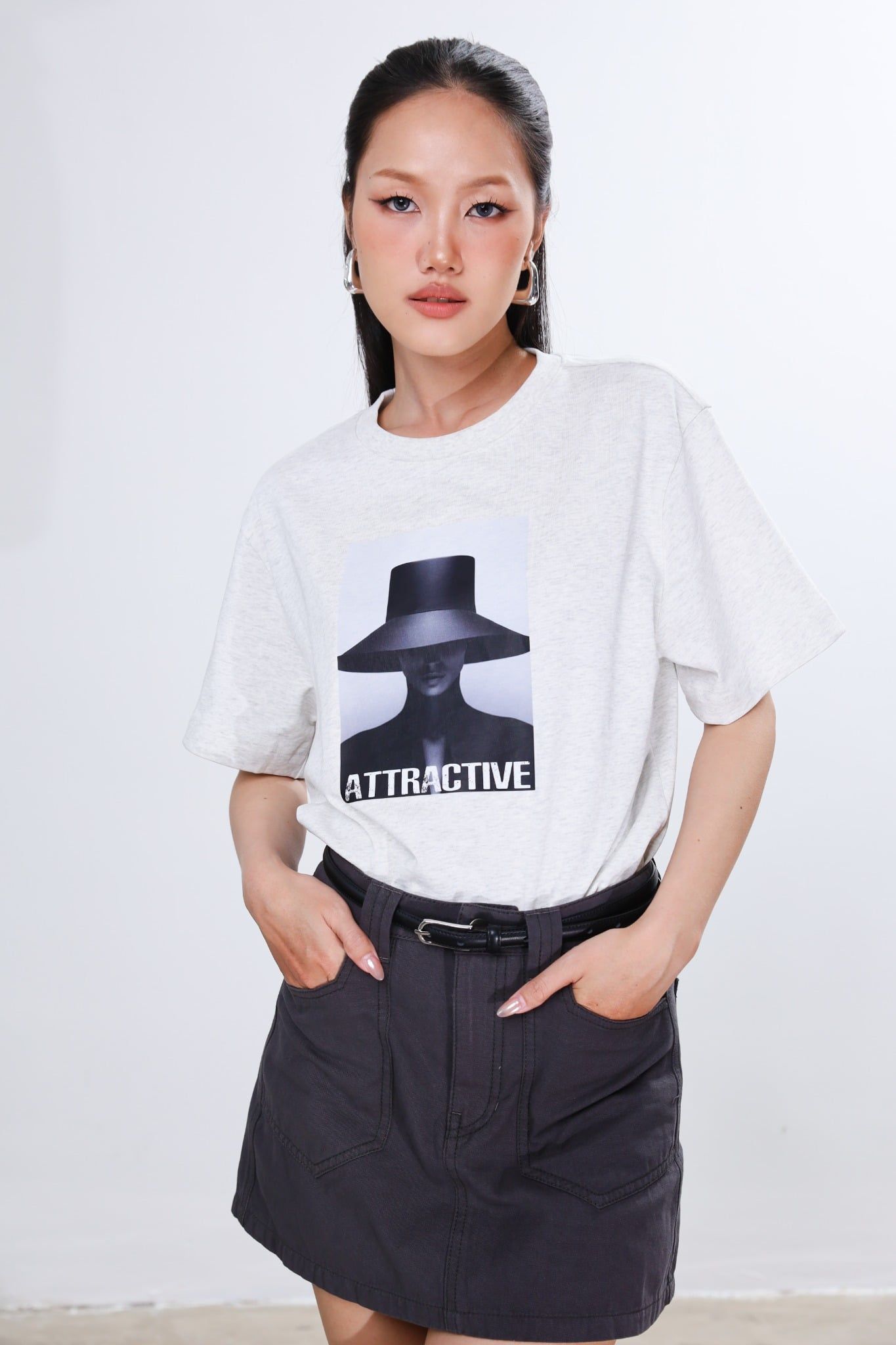 Áo Thun Hình Ngắn Tay 10212124